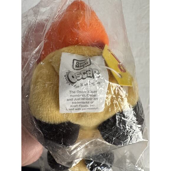Vintage Oscar Mayer Wienermobile "Just Whistle" Plush Bean Bag Toy W/ PVC New - Picture 3 of 3